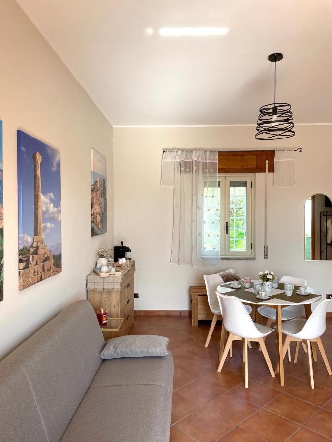 דירות למזיה טרמה La Casa Di Isa מראה חיצוני תמונה